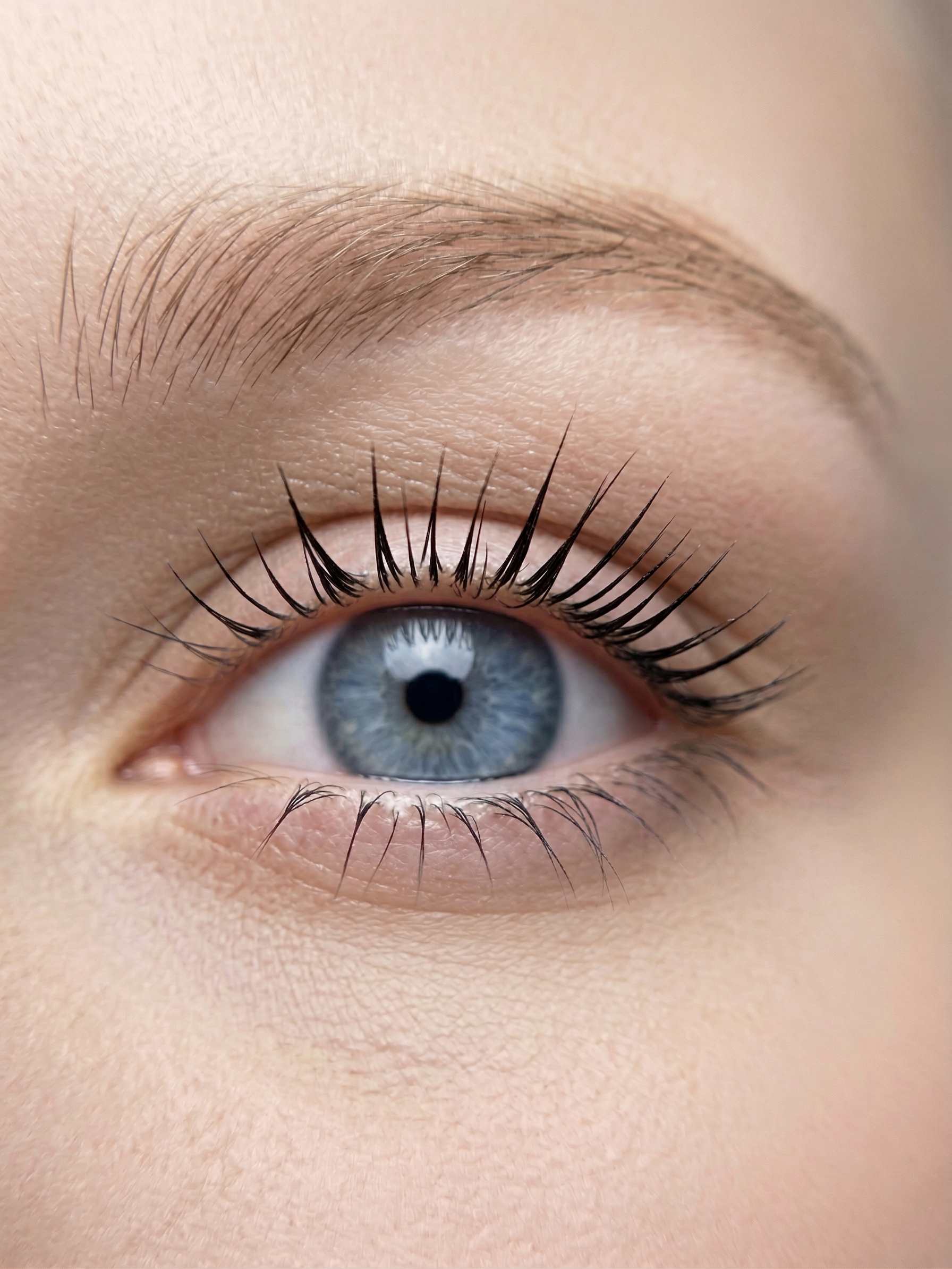 How Long Do Lash Extensions Last? Retention, Refills & Aftercare Explained